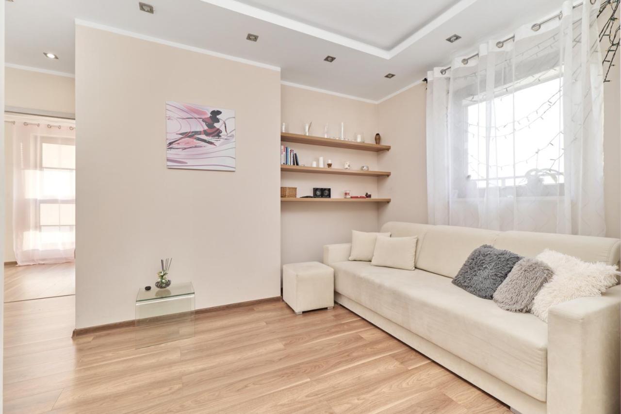 Apartment Wroclaw Krakowska With Balcony And Free Garage By Noclegi Renters Экстерьер фото