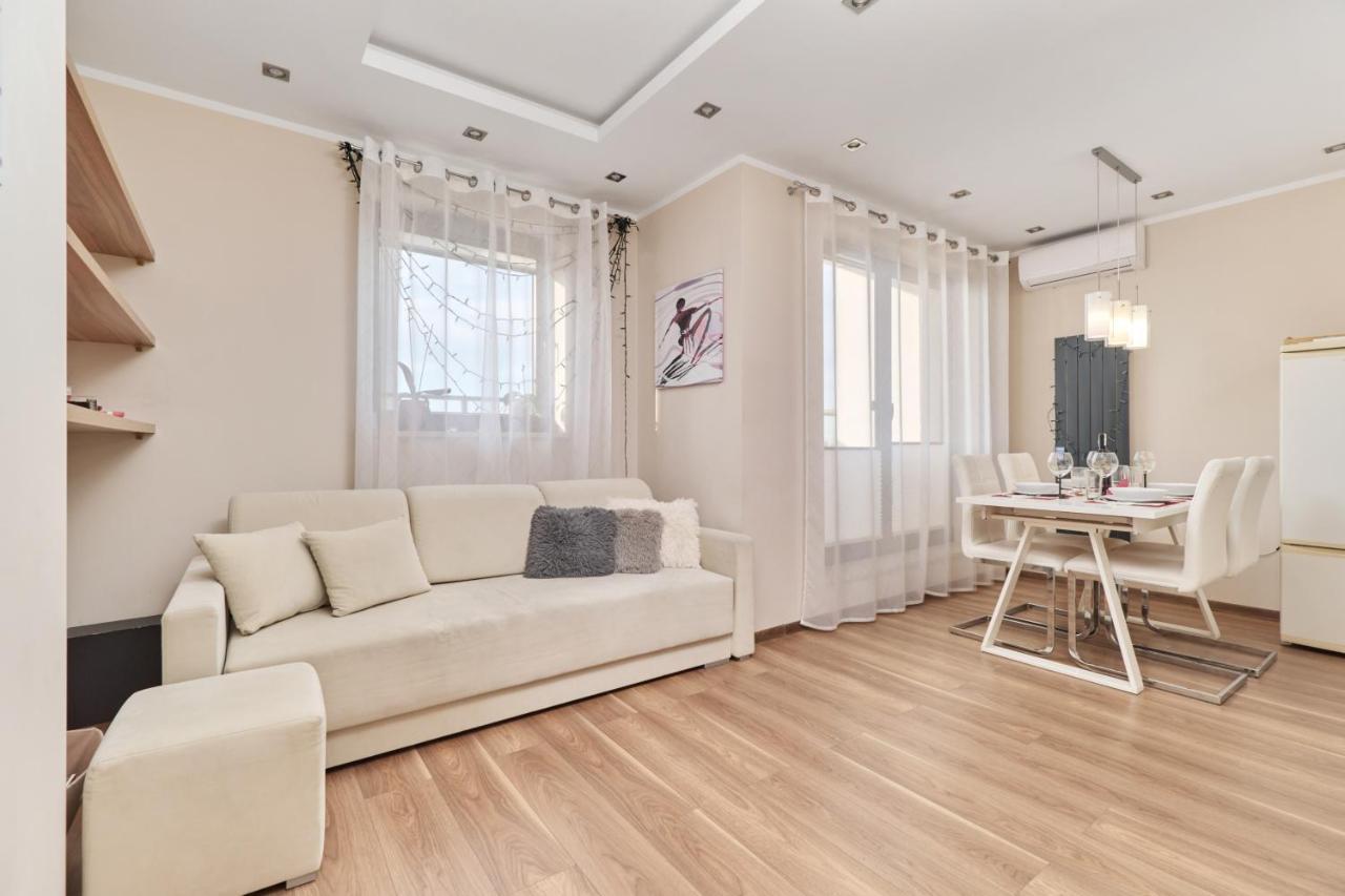 Apartment Wroclaw Krakowska With Balcony And Free Garage By Noclegi Renters Экстерьер фото